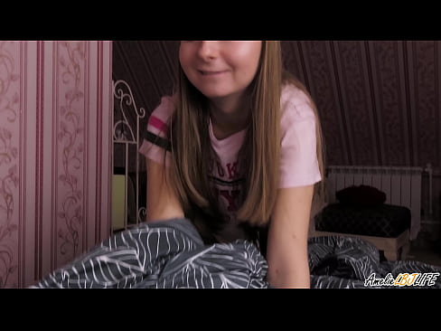 ❤️ Bidh Blondie a’ tarraing a BFF gu domhainn agus a’ faighinn cum na beul ☑  Bhidio fucking  aig gd.filmepornonline.ru ❌❤